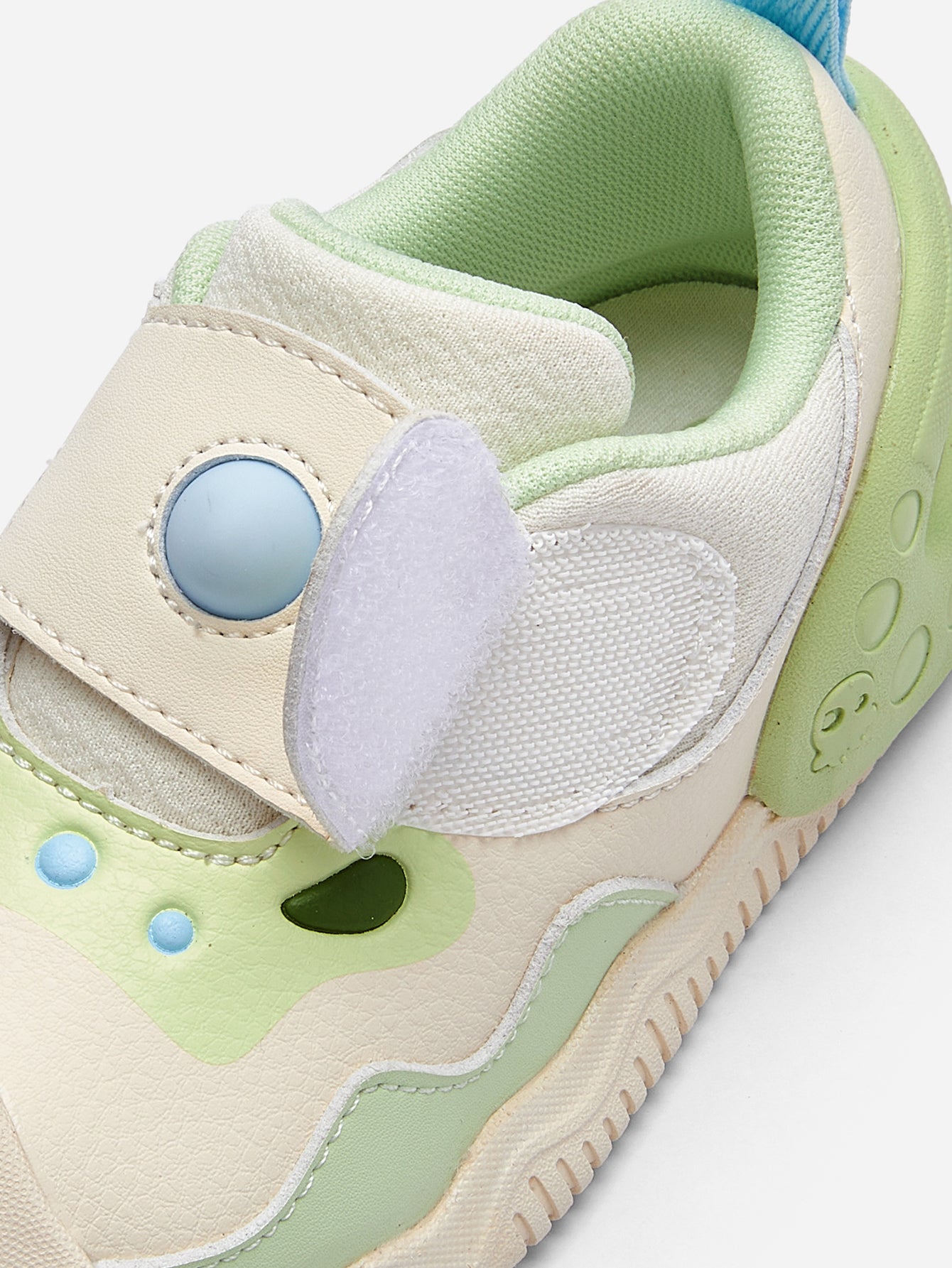 Atlete për Bebe – Soft & Playful Steps 🦖