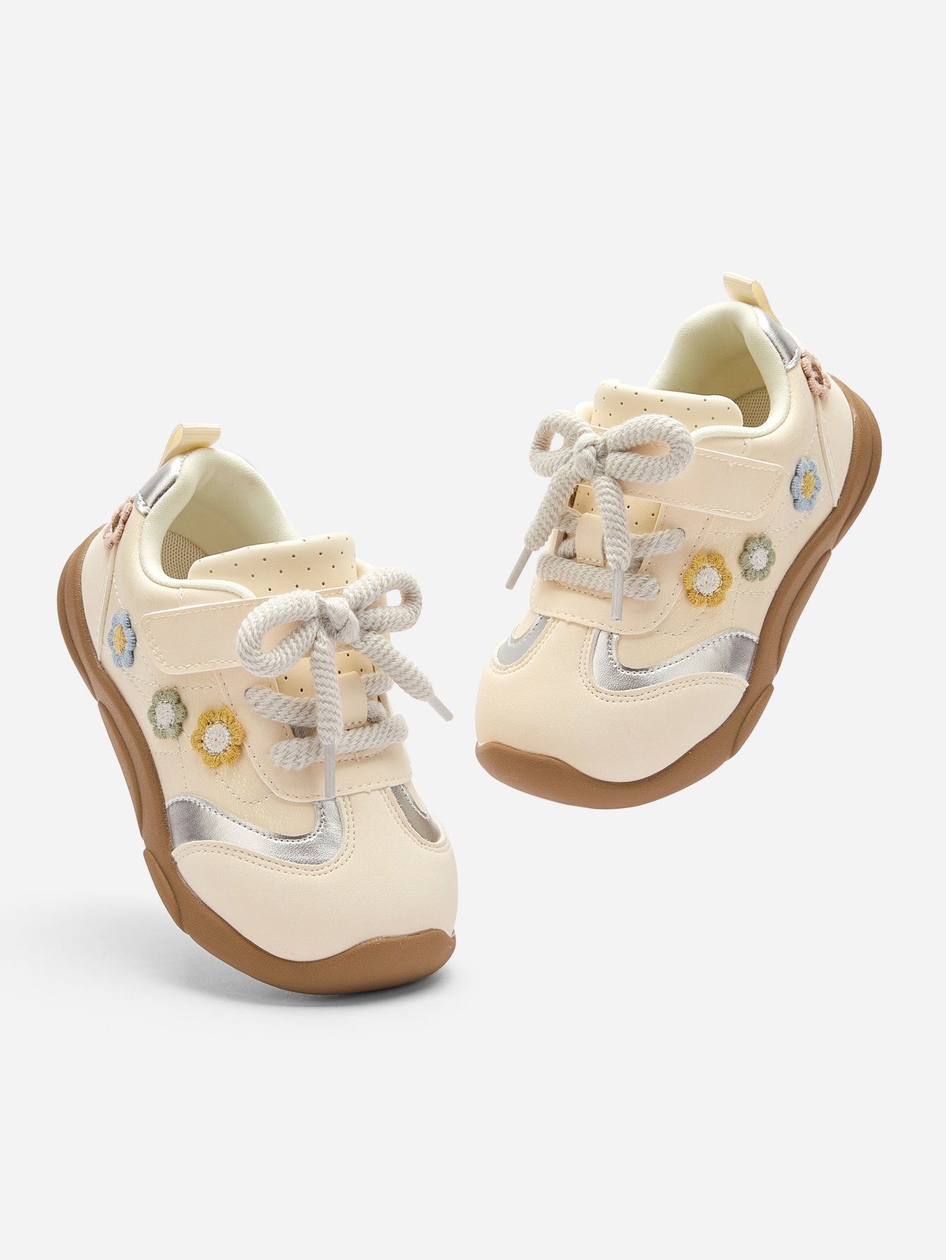 Atlete Daisy Garden Cream 🌼