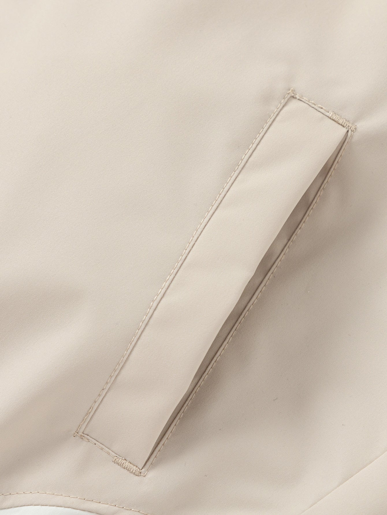 Xhaketë Classic Hood – Bezhë 🤎