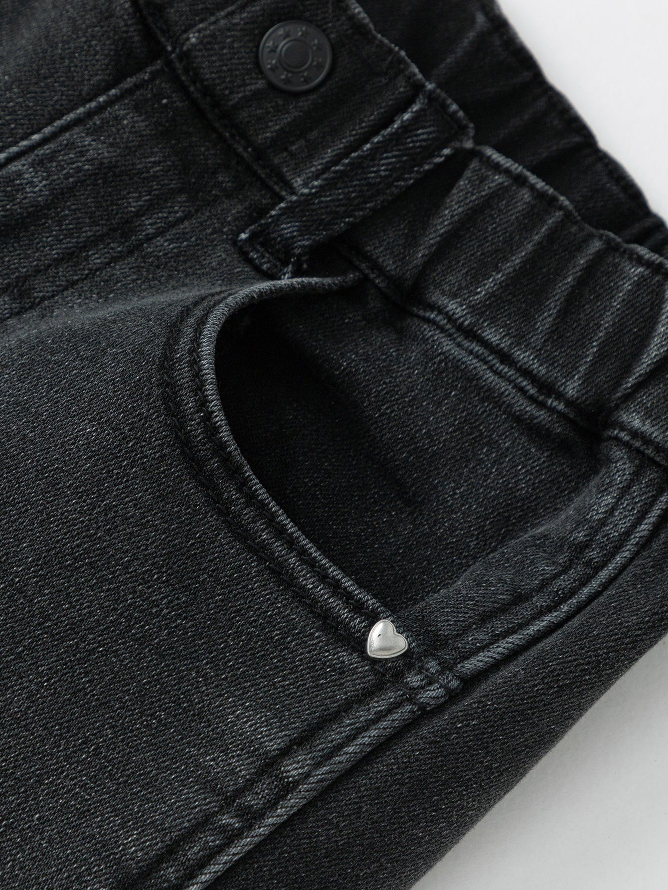 Pantallonat Retro Flare – Jean ✨
