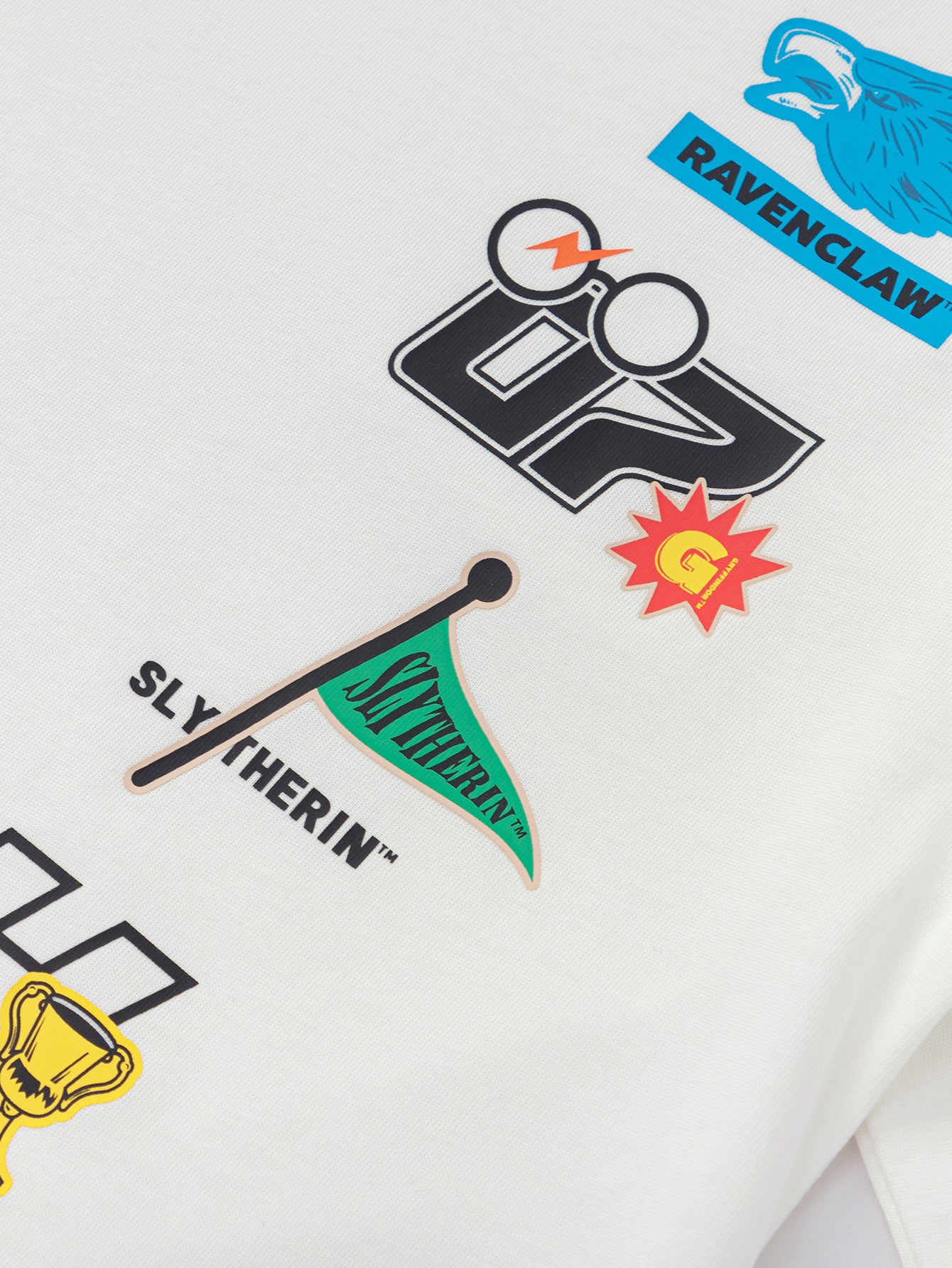 Bluzë Adventure Icons Long Sleeve 🧩