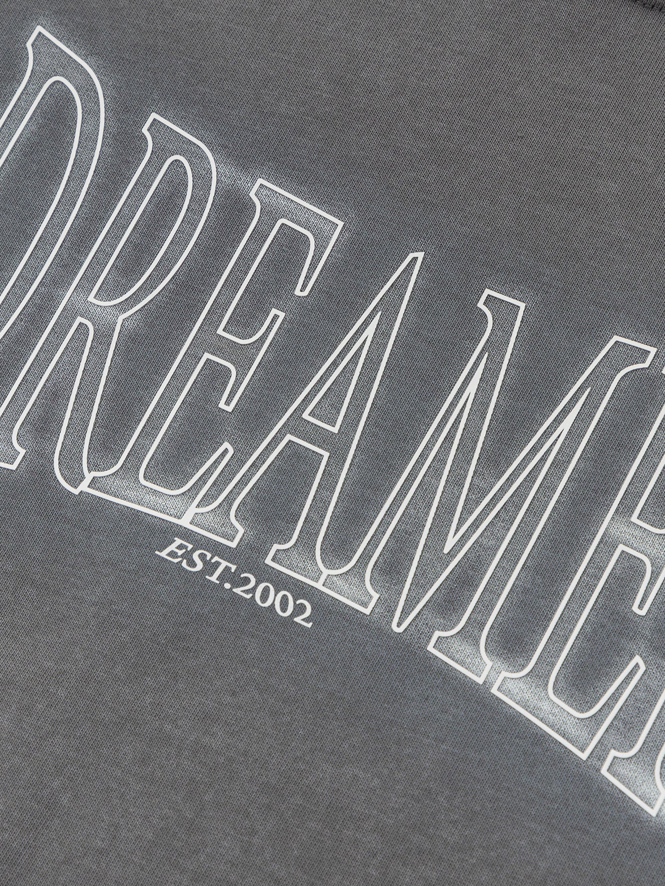 Bluzë Charcoal Dreamer Graphic 🌙