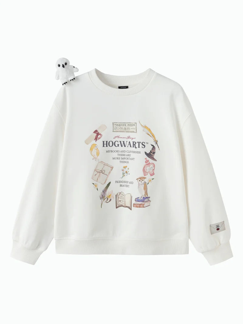 Pulovër Bookish Dreams 🤍