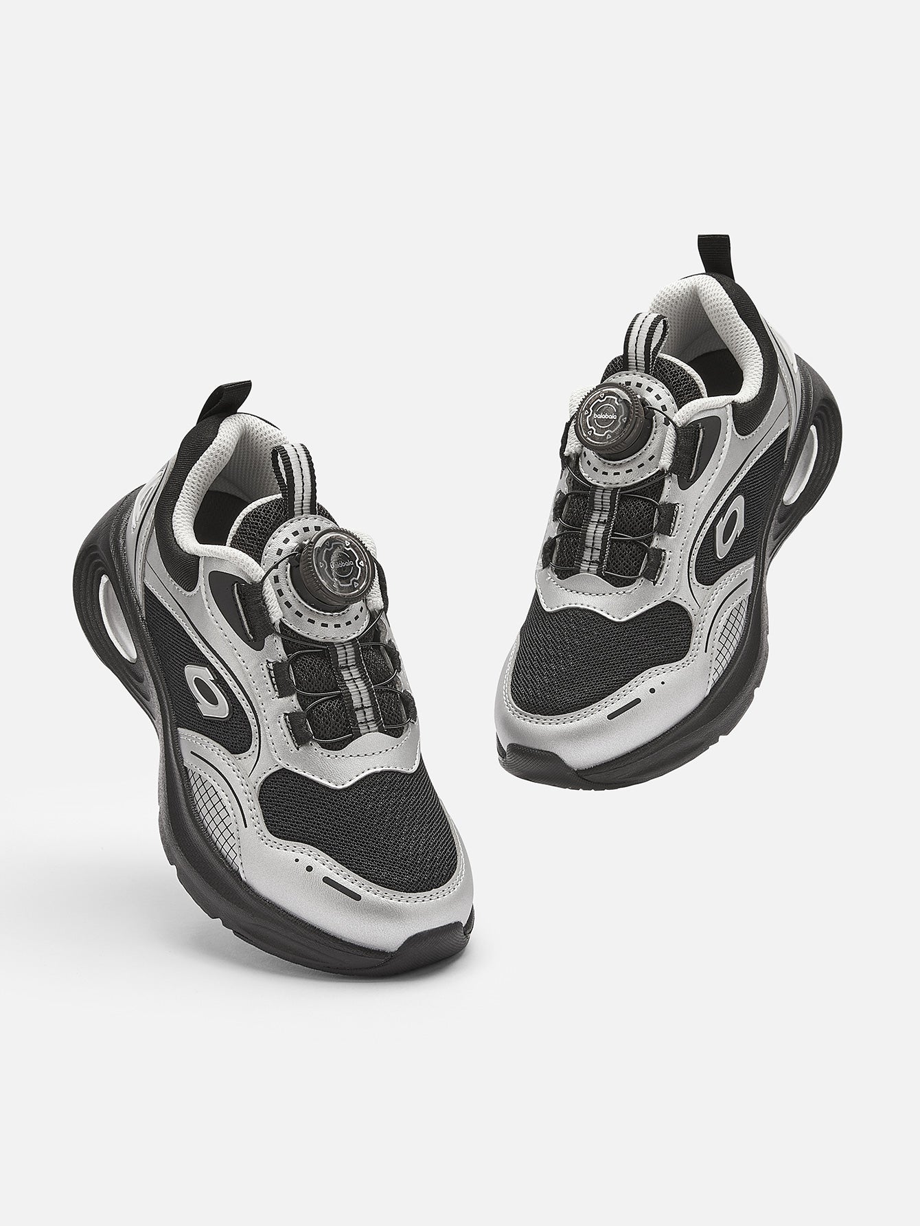 Atlete Shadow Comet 🖤