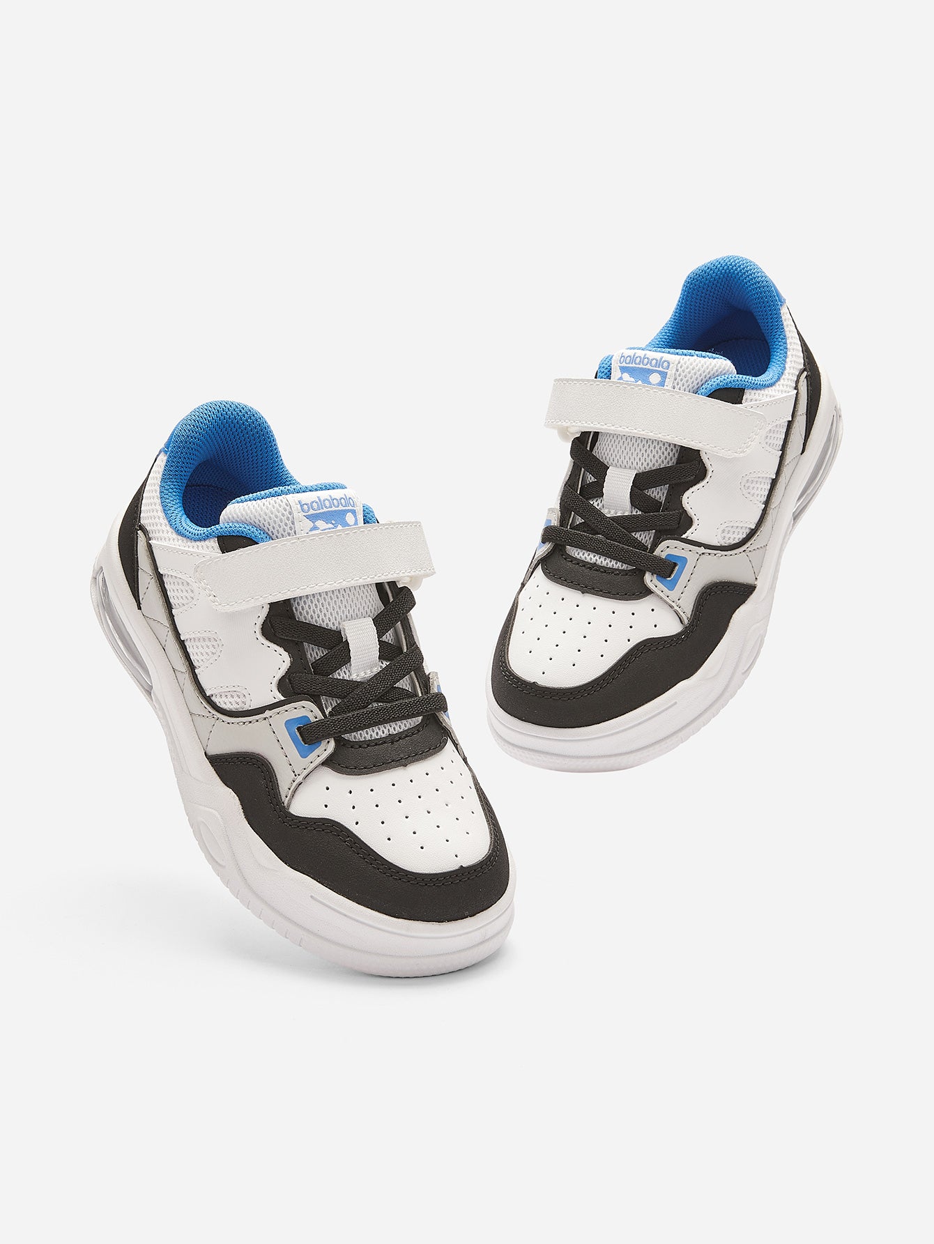 Atlete Blue Bolt Court 💙